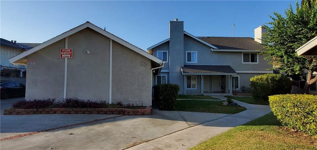 Photo of 16584 Lorelei Lane #B, Tustin, CA 92780 (MLS # PW25280337)