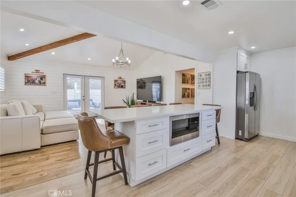 Photo of 6805 Pioneer Blvd, Whittier, CA 90606 (MLS # DW25277852)