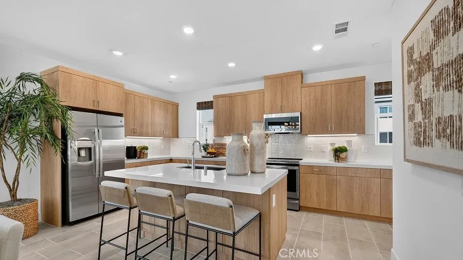 500 Park Drive 21