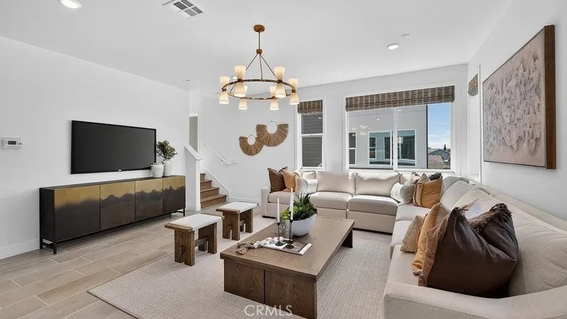 500 Park Drive 21