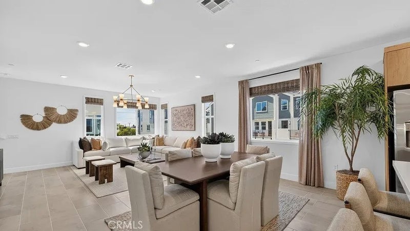 500 Park Drive 21