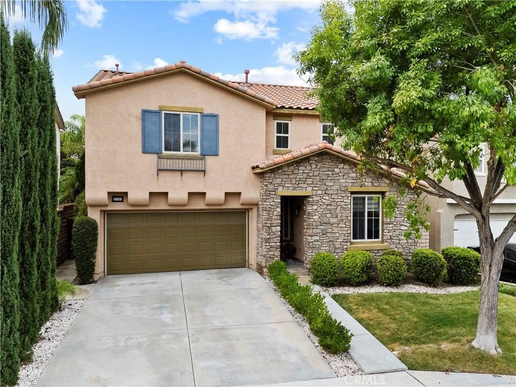 Photo of 27151 Brown Oaks Way, Canyon Country, CA 91387 (MLS # IV26003245)