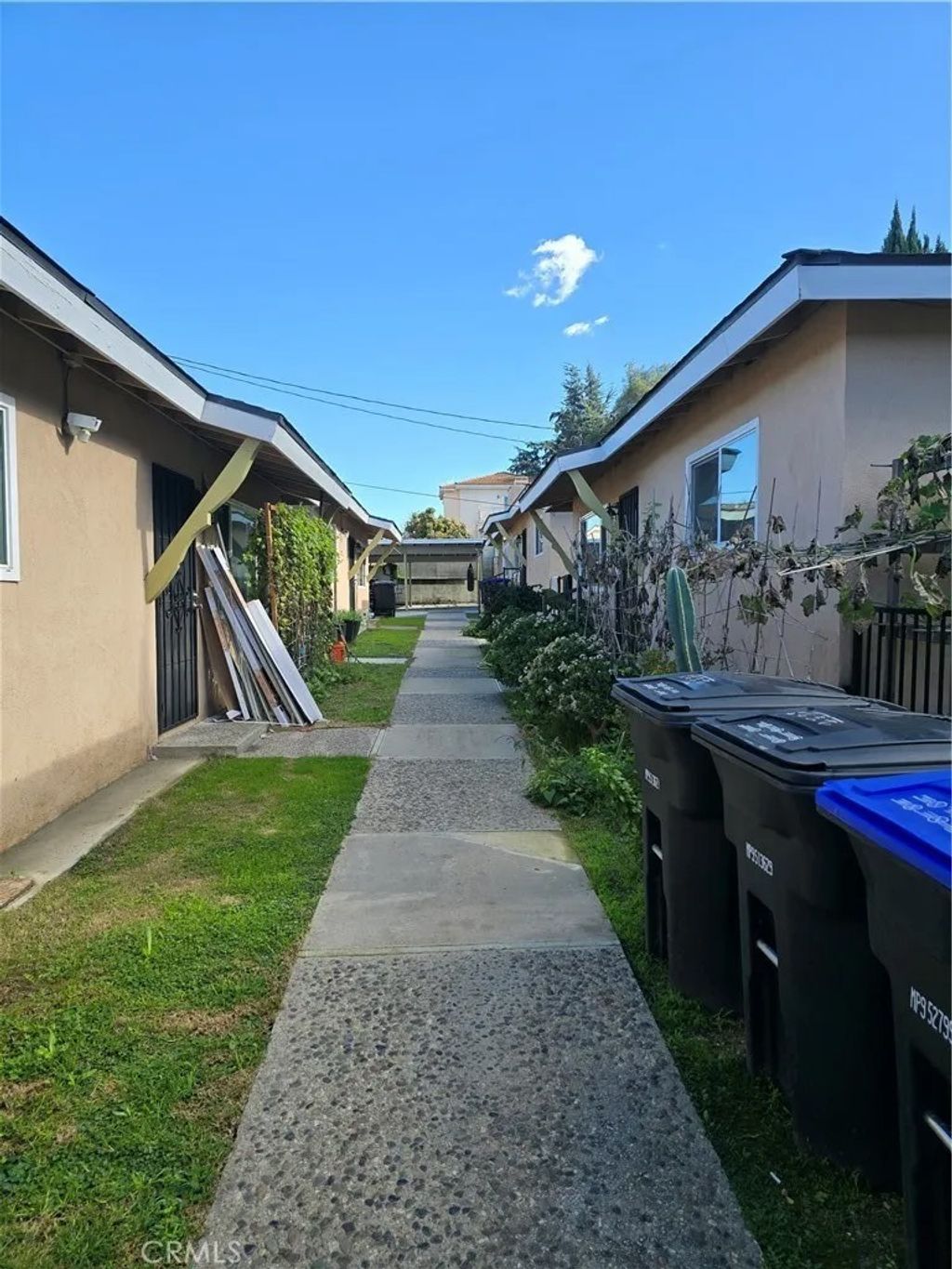 Photo of 500 Everett Avenue #D, Monterey Park, CA 91755 (MLS # WS26006255)