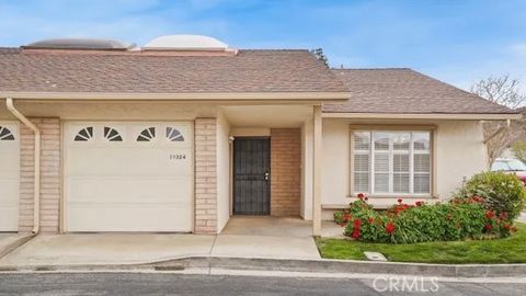 Photo of 19324 Flowers Court, Newhall, CA 91321 (MLS # SR25070186)