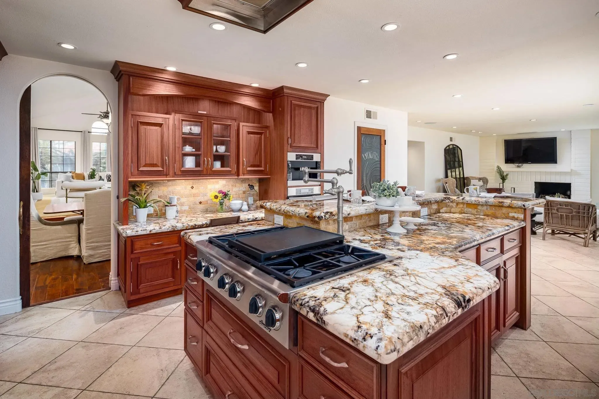 Cardiff, California 92007, United States, 4 Bedrooms Bedrooms, ,3 BathroomsBathrooms,Residential,Active,220514