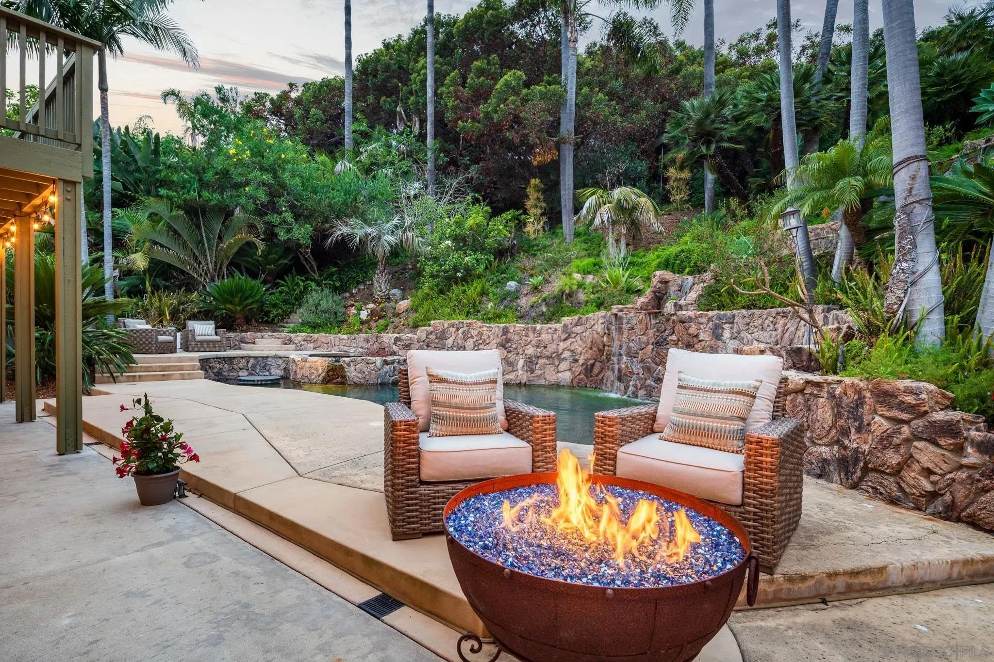 Cardiff, California 92007, United States, 4 Bedrooms Bedrooms, ,3 BathroomsBathrooms,Residential,Active,220514