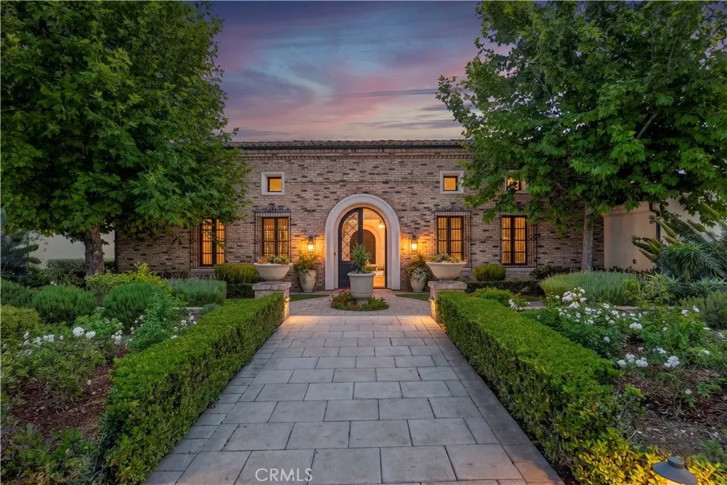40 Echo Glen