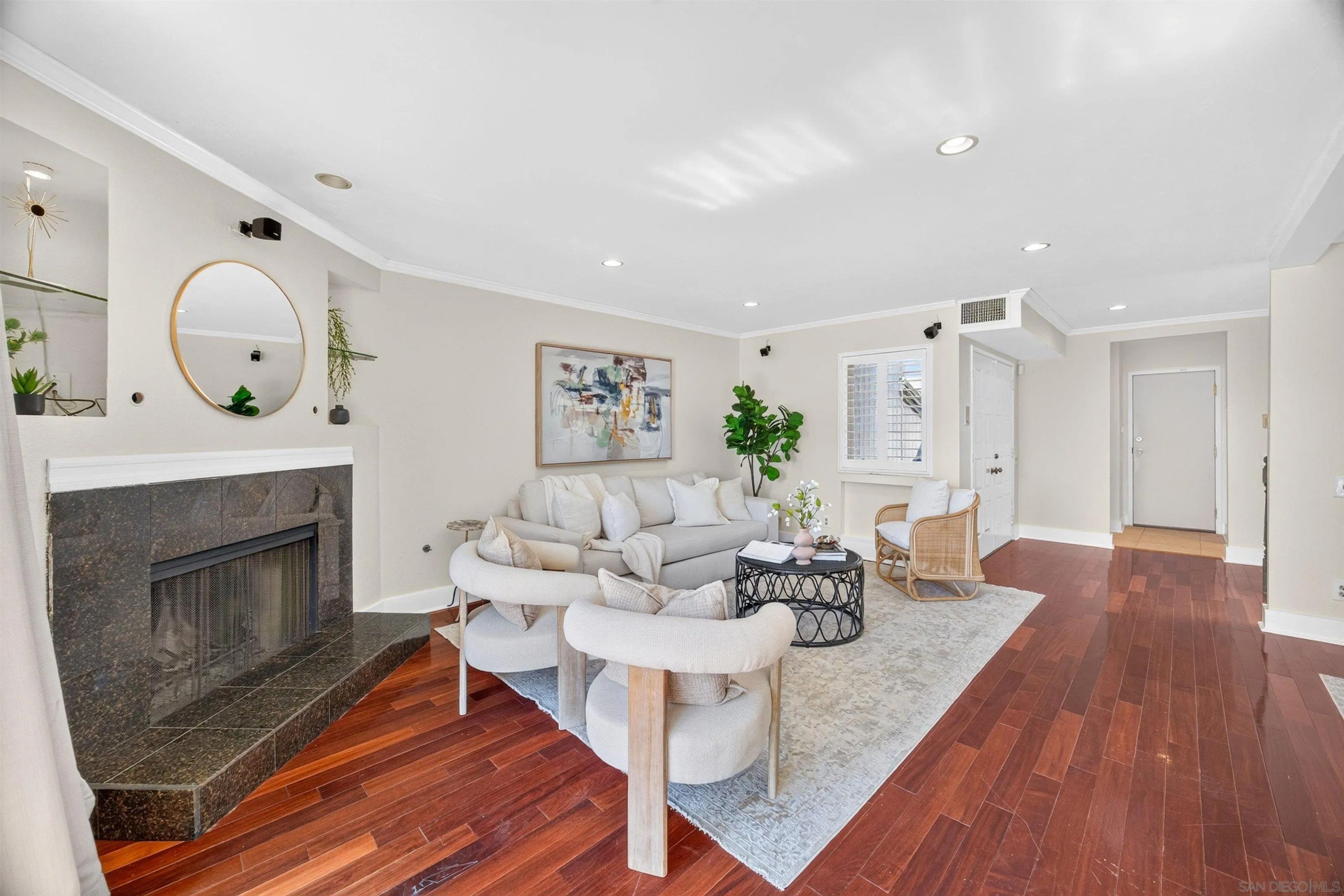 1410 Camino Lujan