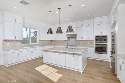 Tiny photo for 16033 Willow Court, Whittier, CA 90604 (MLS # OC25261309)