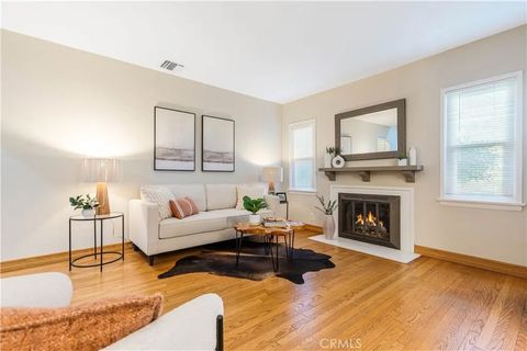 Tiny photo for 5833 Vesper Avenue, Sherman Oaks, CA 91411 (MLS # SR25245935)
