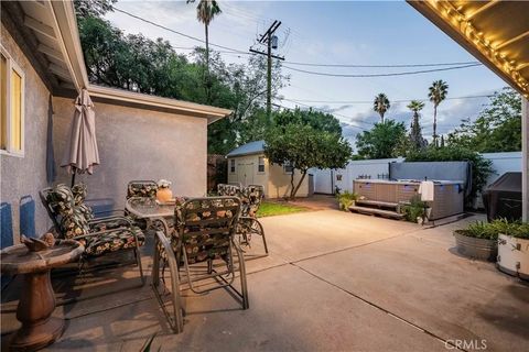 Tiny photo for 5833 Vesper Avenue, Sherman Oaks, CA 91411 (MLS # SR25245935)