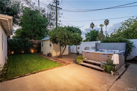 Tiny photo for 5833 Vesper Avenue, Sherman Oaks, CA 91411 (MLS # SR25245935)