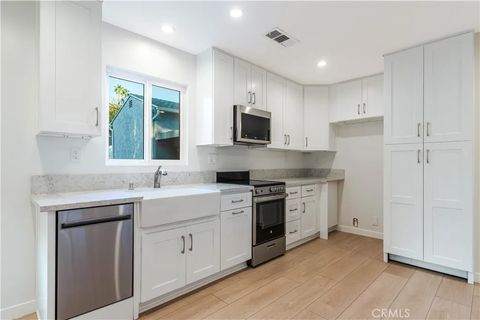 Tiny photo for 5833 Vesper Avenue, Sherman Oaks, CA 91411 (MLS # SR25245935)