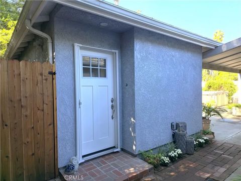 Tiny photo for 5833 Vesper Avenue, Sherman Oaks, CA 91411 (MLS # SR25245935)