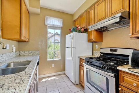 Tiny photo for 8654 New Salem St #44, San Diego, CA 92126 (MLS # 250035679)