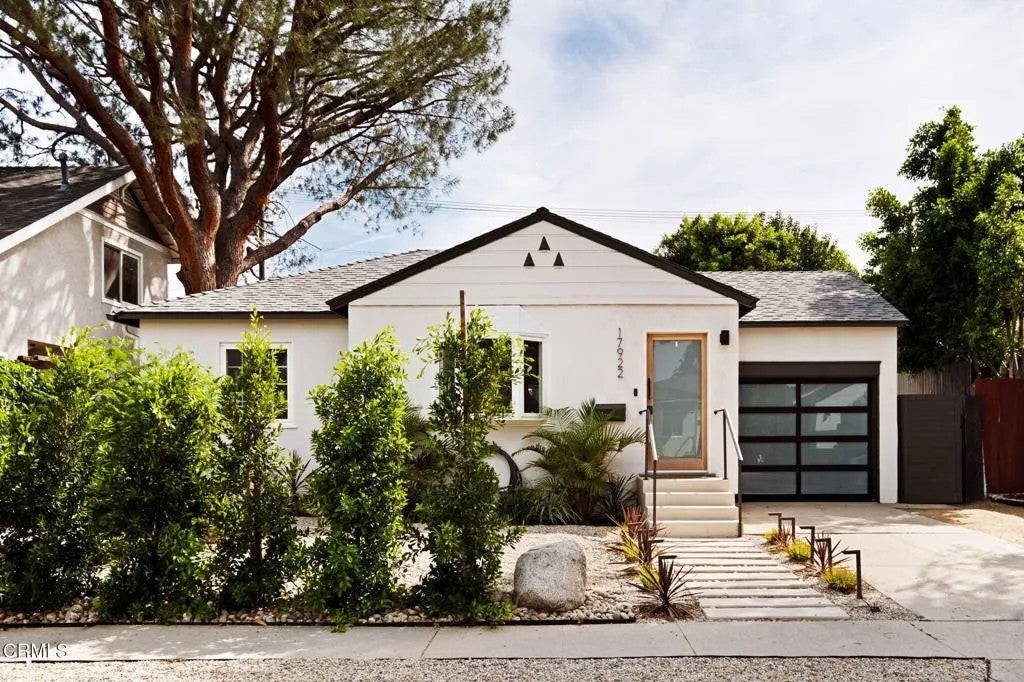 17922 Martha St, Encino, CA 91316 - Stessa