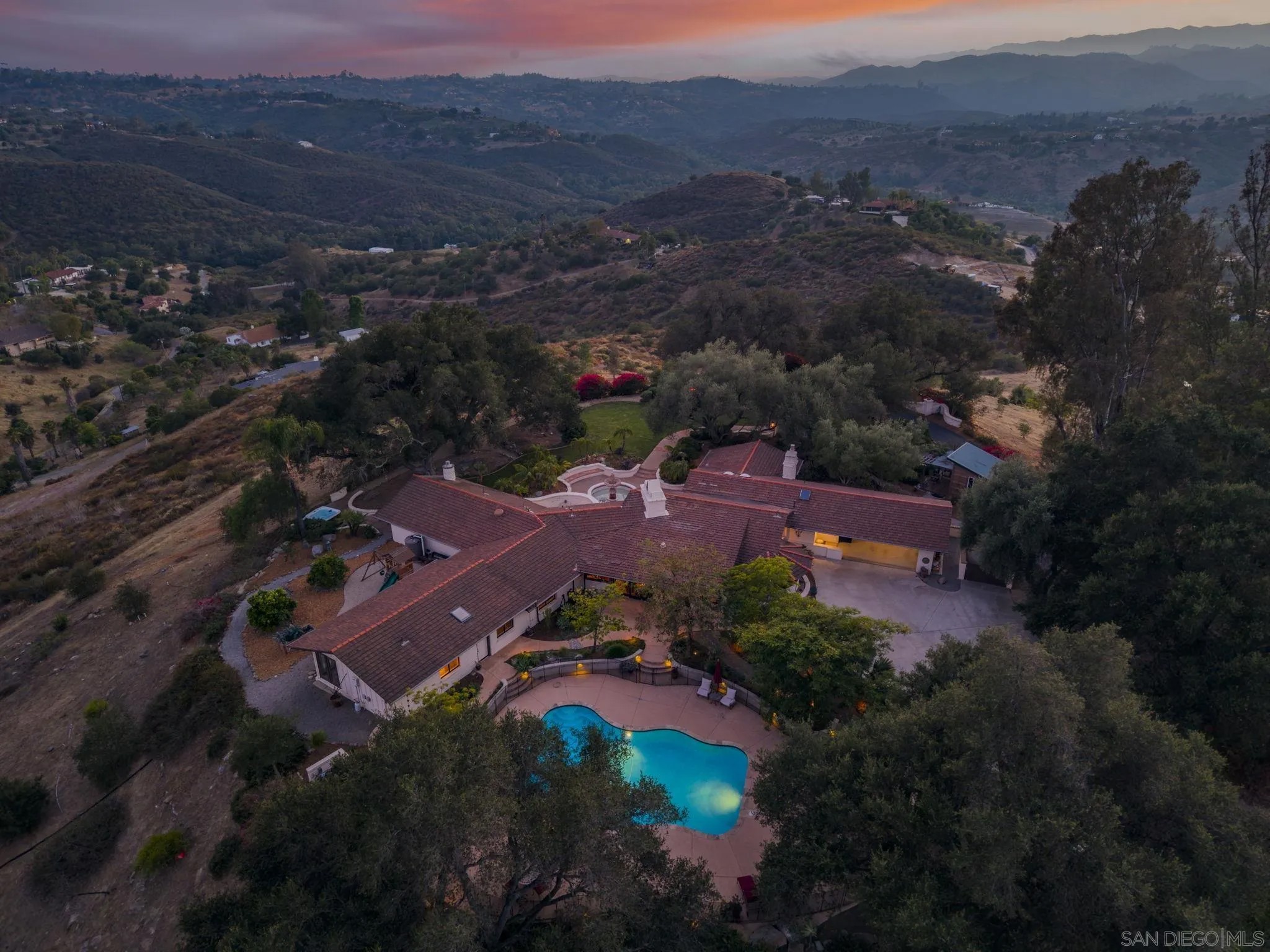 2825 Vista Del Rio