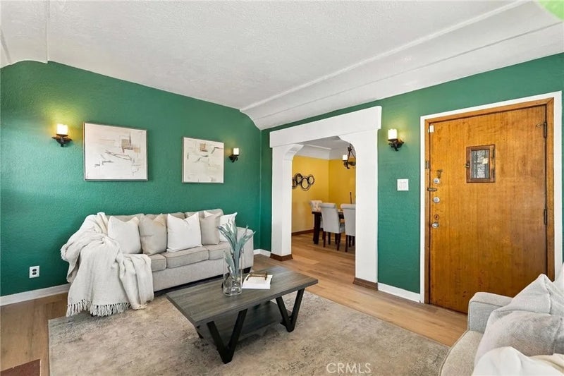 2390 Oregon