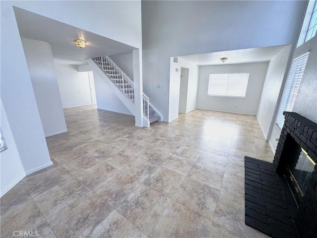 Photo of 5246 Karling Place, Palmdale, CA 93552 (MLS # CV26040263)
