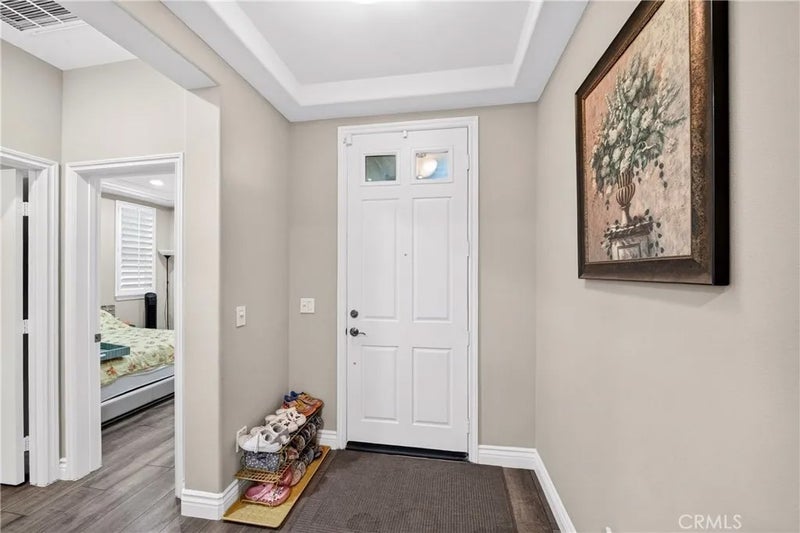 523 S Primrose