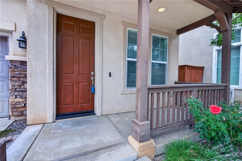 3908 Bluff