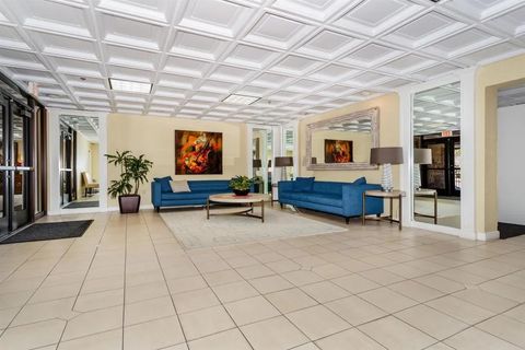 Tiny photo for 1333 8Th Avenue #403, San Diego, CA 92101 (MLS # NDP2511281)