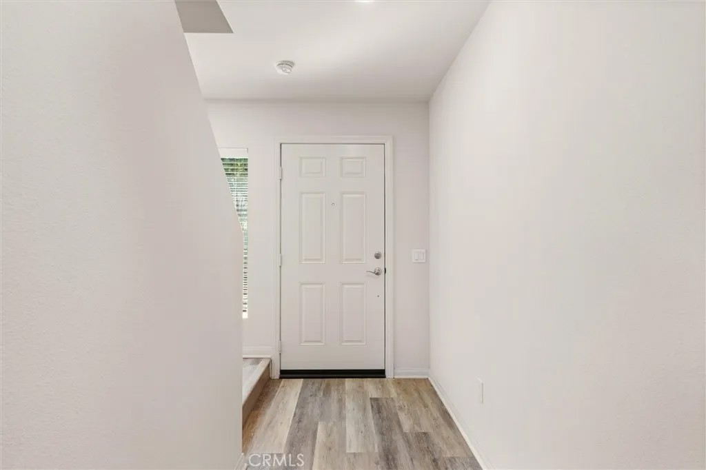 1212 Ironsides Lane