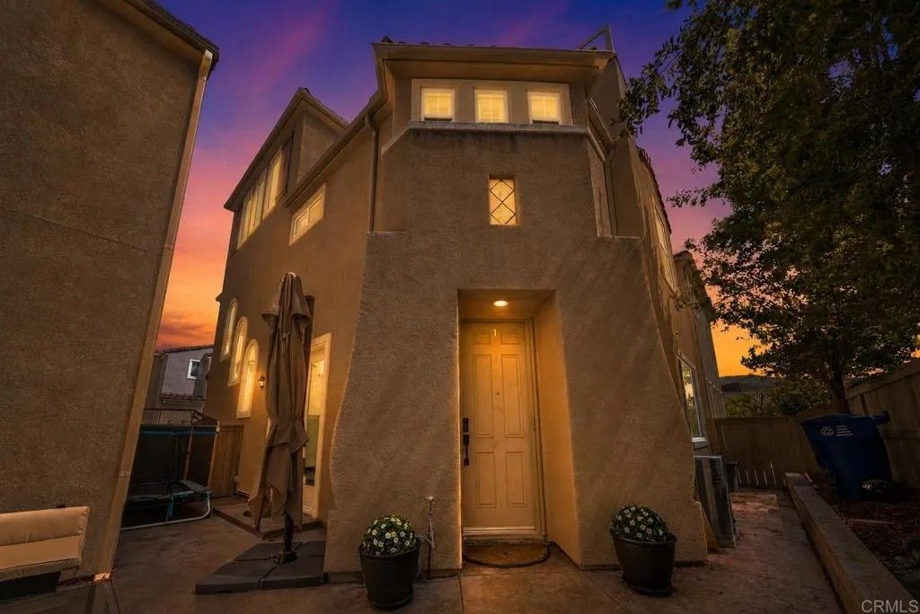 Photo of 1526 Caminito Sicilia, Chula Vista, CA 91915 (MLS # PTP2603546)