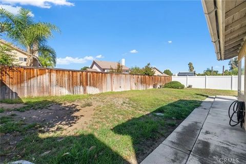 Tiny photo for 1289 Biltmore Circle, Corona, CA 92882 (MLS # AR25244475)