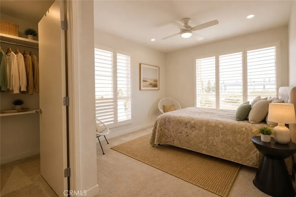 21301 Erwin Street 305