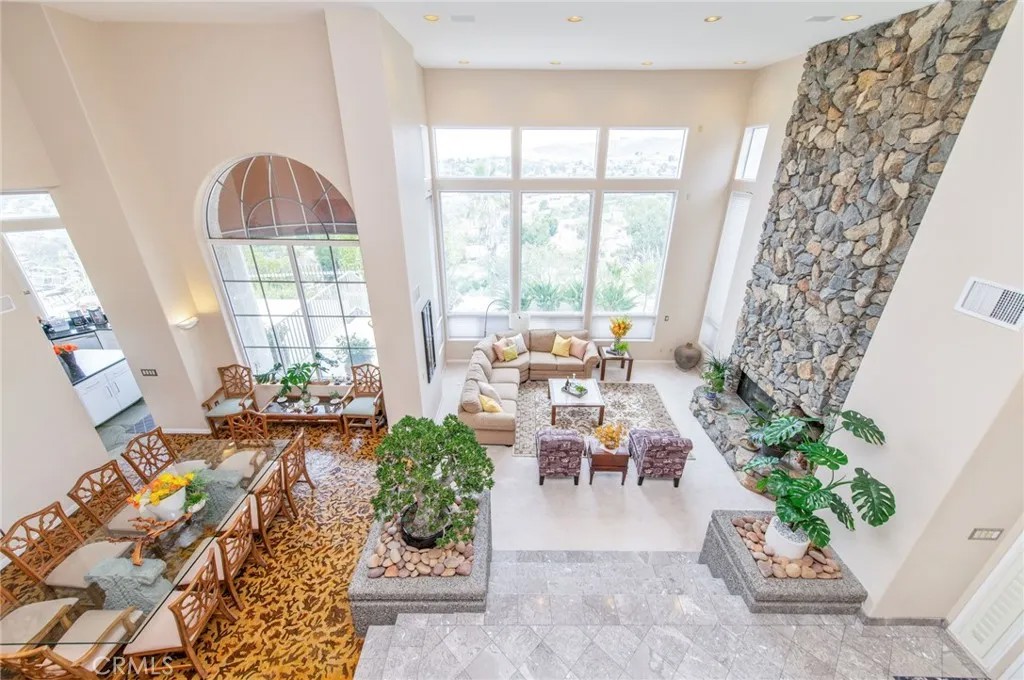 7440 Live Oak Dr.