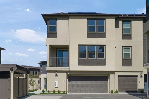 Photo of 255 Larkspur Way, Oceanside, CA 92057 (MLS # 260025834)