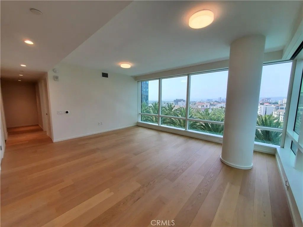 Photo of 877 Francisco Street #1202, Los Angeles, CA 90017 (MLS # CV26097972)