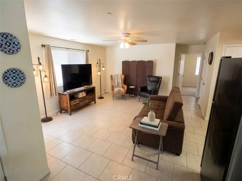 549 S Del Norte