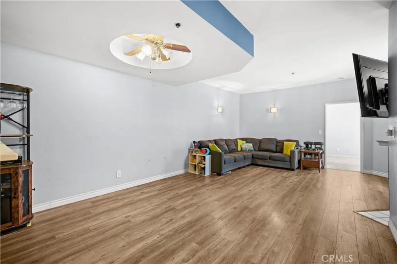 535 Magnolia 419