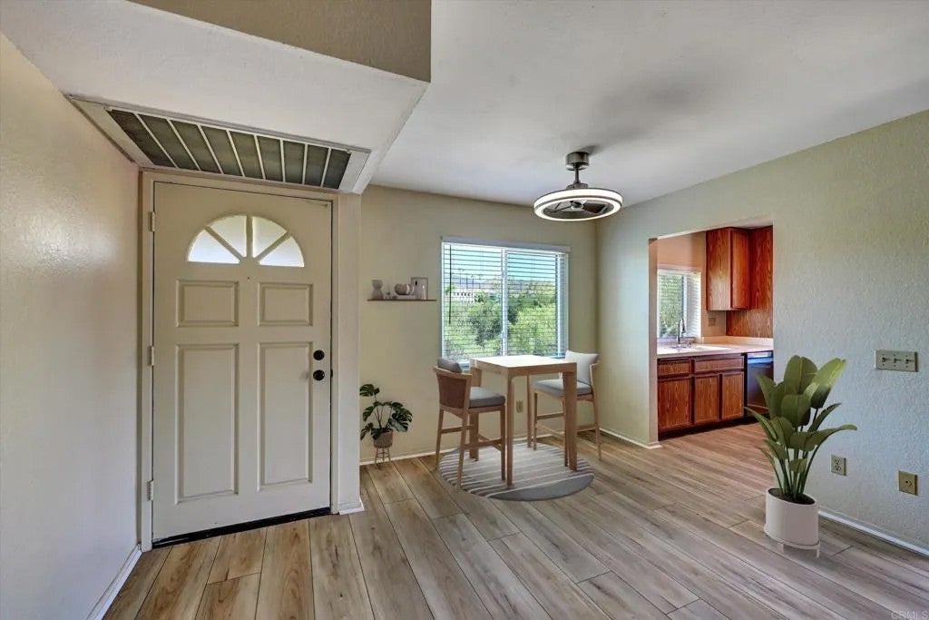 13238 Wimberly Square 194