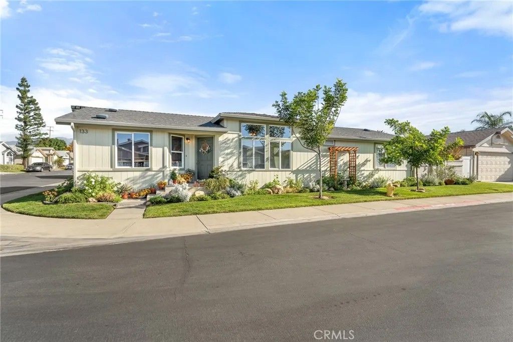 Photo of 140 W Pioneer Ave #133, Redlands, CA 92374 (MLS # IG25277458)