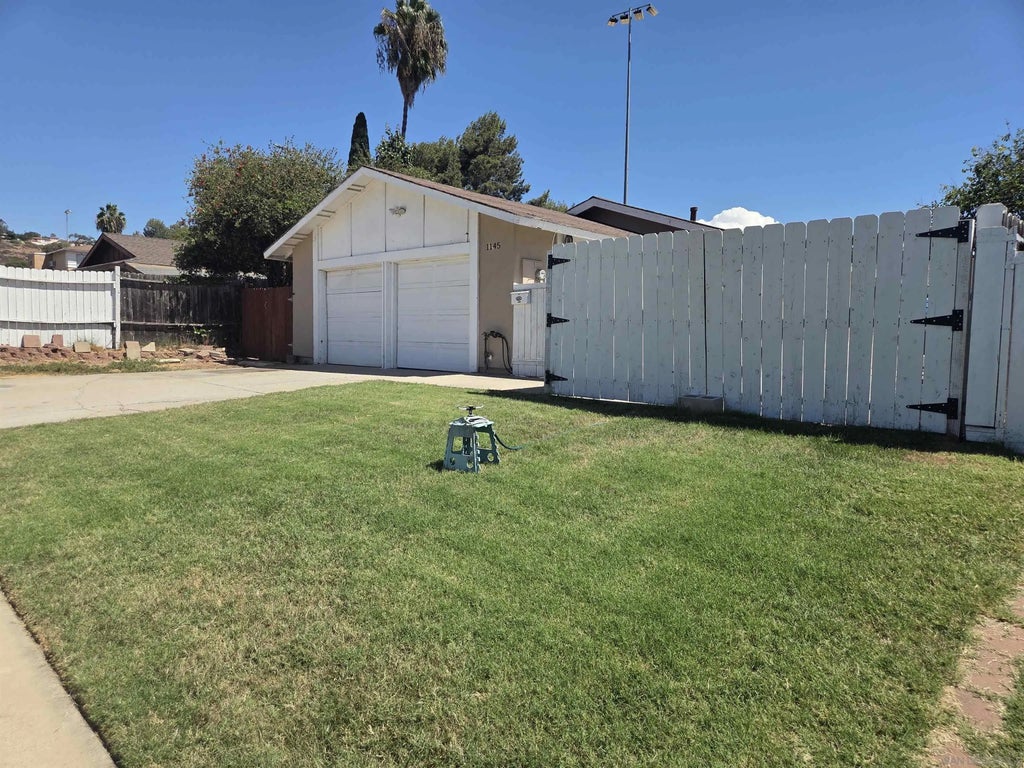 Photo of 1145-47 Jamacha Ln, Spring Valley, CA 91977 (MLS # 260021119)