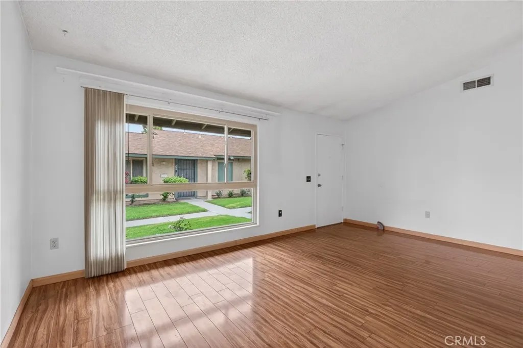6305 La Mirada Way