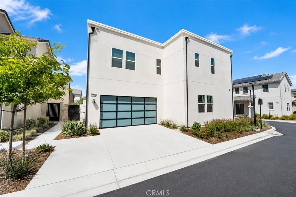 27014 Goldfields Court