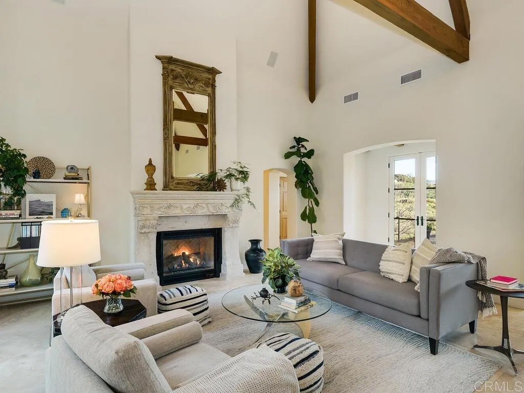 31267 Rancho Amigos
