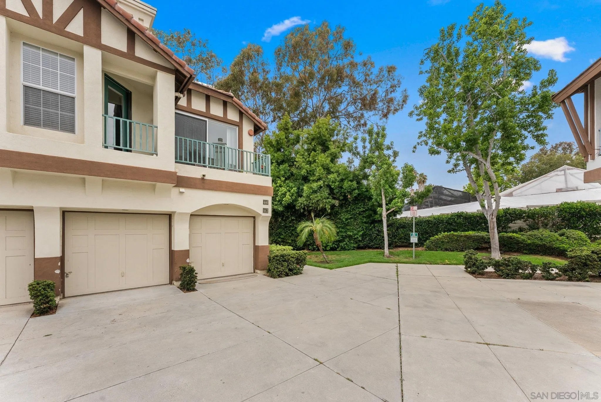 446 Carmel Creeper Pl.