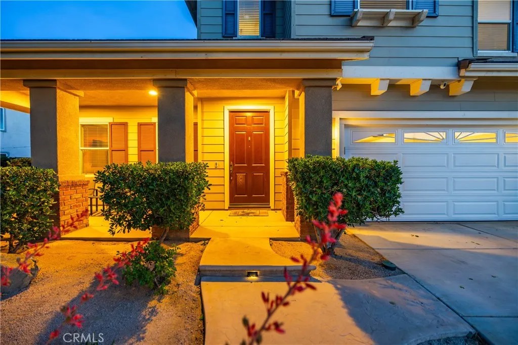 7044 Lyric Avenue
