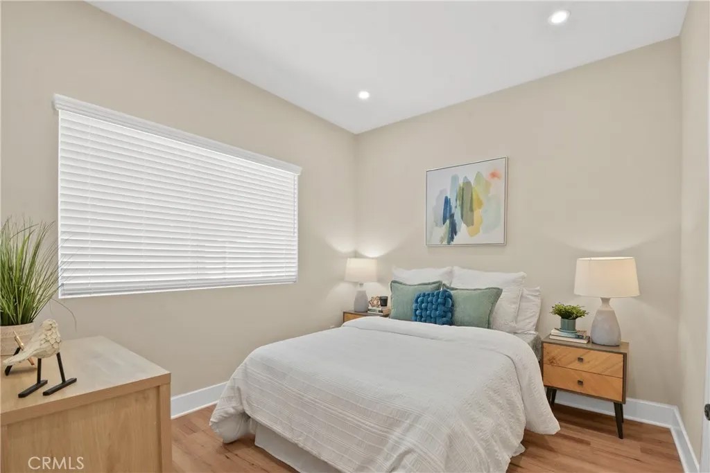 18090 Prairie Avenue 101