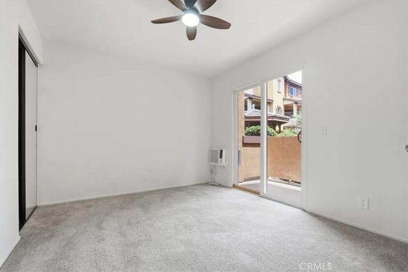 511 N Lark Ellen E