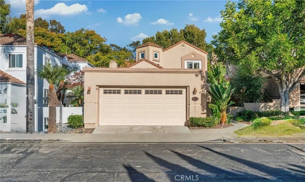 Photo of 73 Calle Sol, San Clemente, CA 92672 (MLS # OC25272680)