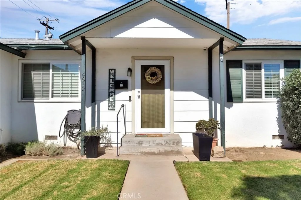4619 N Clark