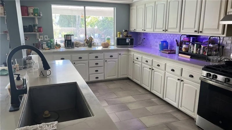 1524 E Glendale
