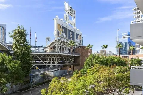 253 10th Ave Unit 325, San Diego, CA 92101 - #: PTP2508751