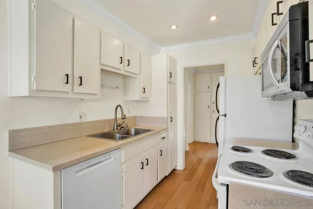 Photo of 8665 Lake Murray Blvd #14, San Diego, CA 92119 (MLS # 250044623)